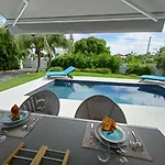 Villa De Reve Avec Piscine Et Jardin A St-Francois Classee 4 Etoiles