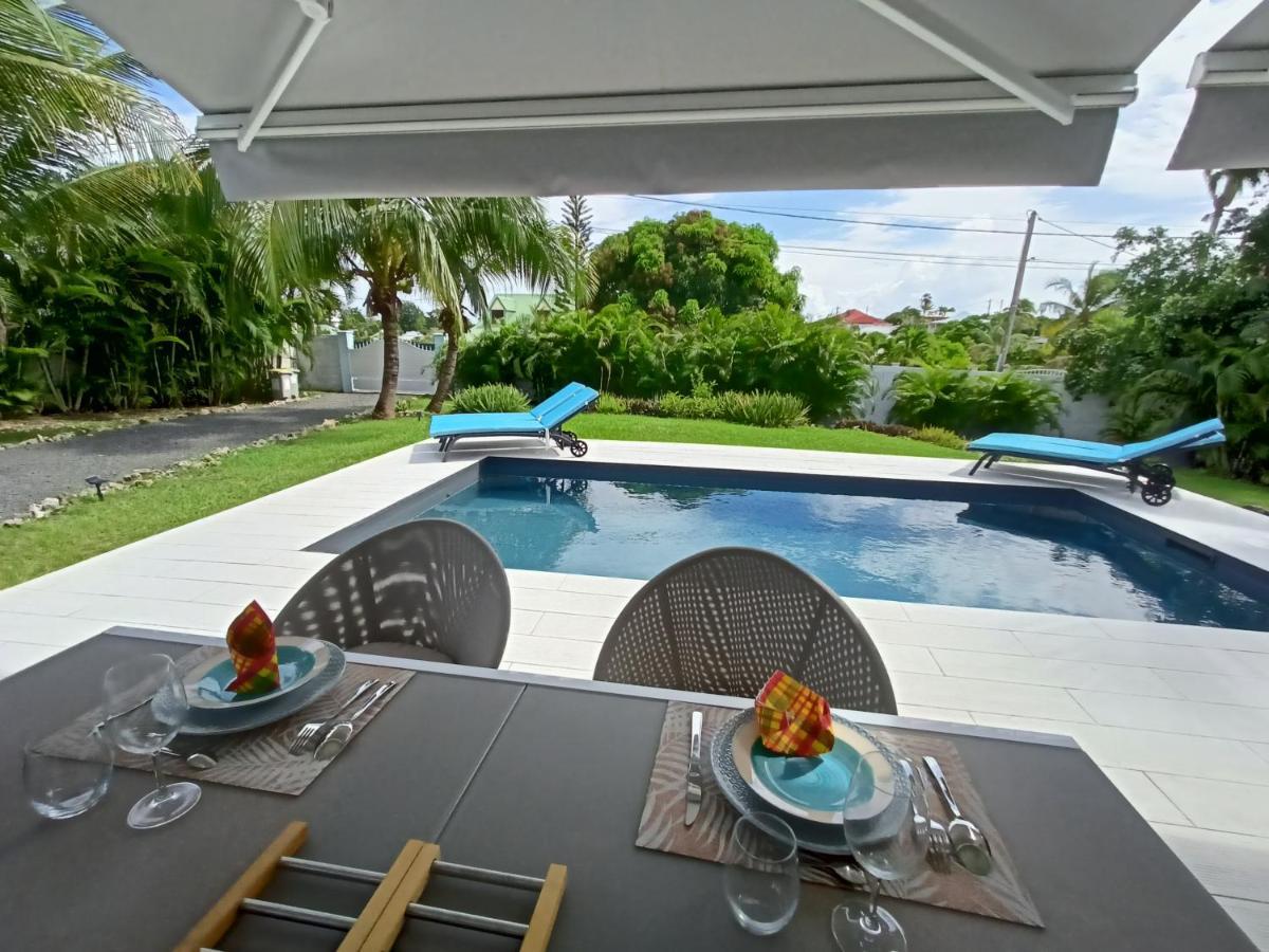 De Reve Avec Piscine Et Jardin A St-francois Classee 4 Etoiles Villa *