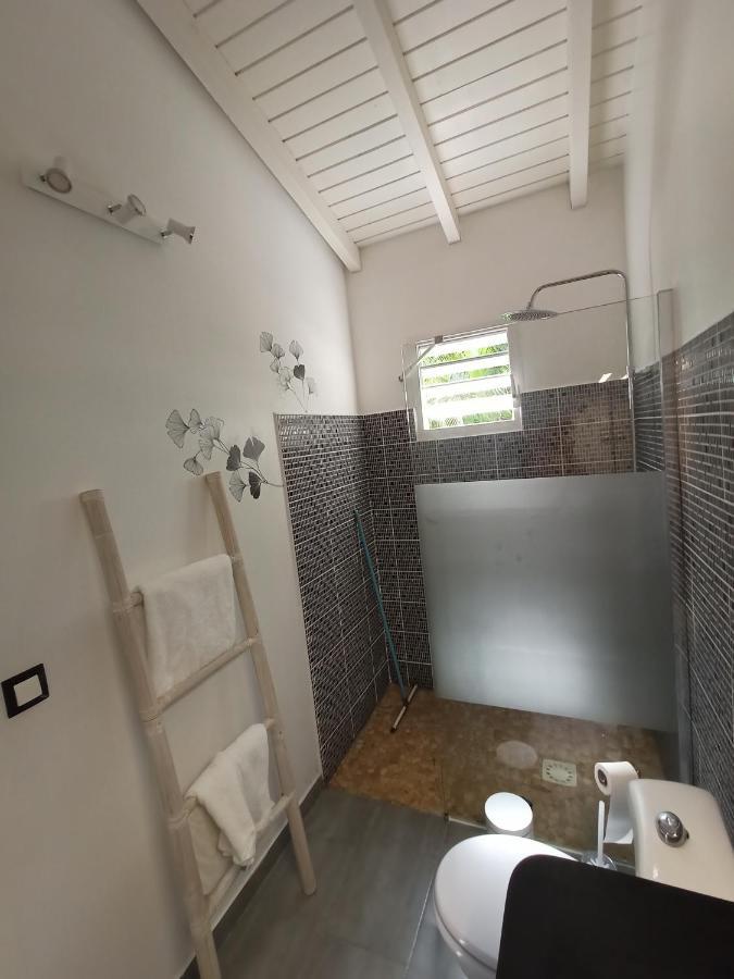 De Reve Avec Piscine Et Jardin A St-francois Classee 4 Etoiles Villa